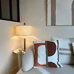 Διαμέρισμα Cozystay - Luxury 1Br Champs Elysees *