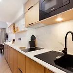 Διαμέρισμα Cozystay - Luxury 1Br Champs Elysees Παρίσι