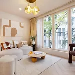 Διαμέρισμα Cozystay - Luxury 1Br Champs Elysees *