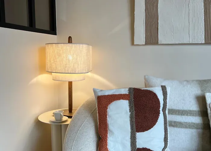 Daire Cozystay - Luxury 1Br Champs Elysees *