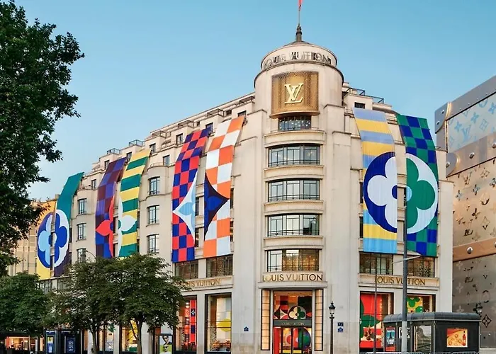 Cozystay - Luxury 1Br Champs Elysees Paris